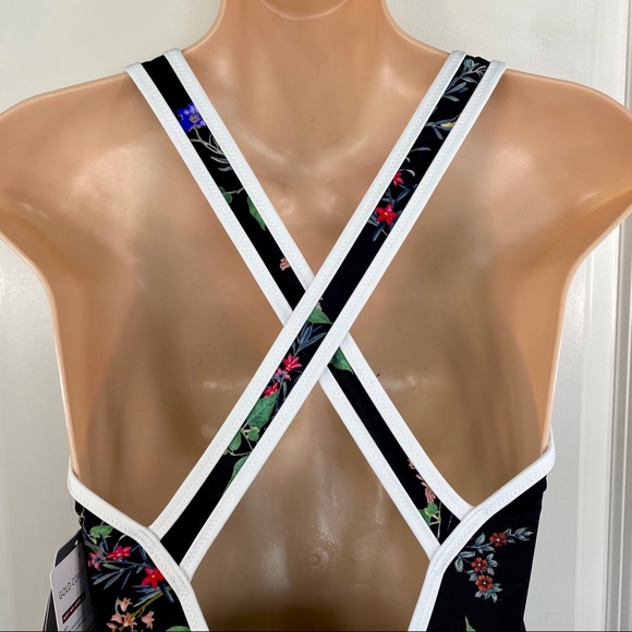 🎉HP🎉 ATHLETA Gold Coast Belted 1PC Swimsuit - Picture 12 of 16